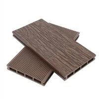 Enostavna namestitev 3D Wood Grain WPC Decking Kompozitna paluba za visokokakovostno zaščito balkona